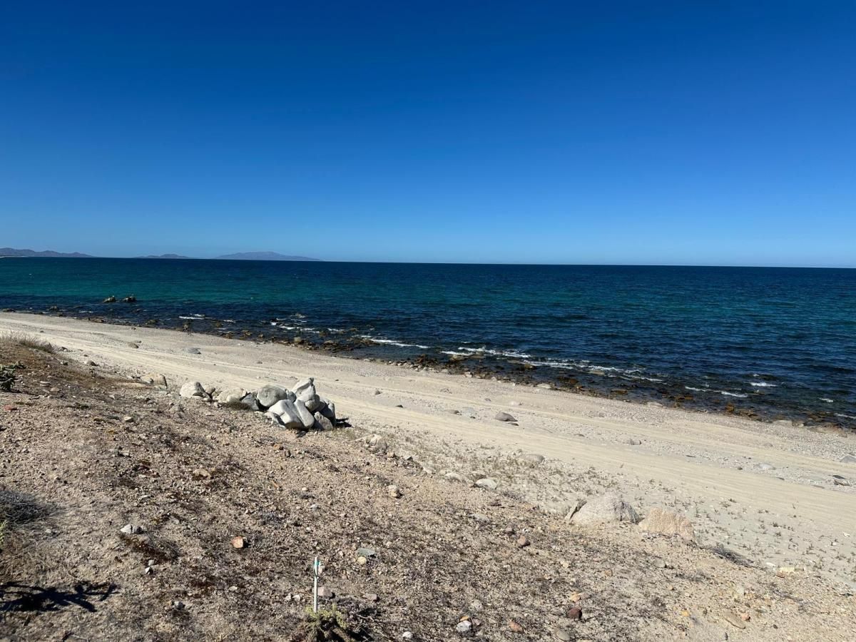 MLS #25-2255 image #0