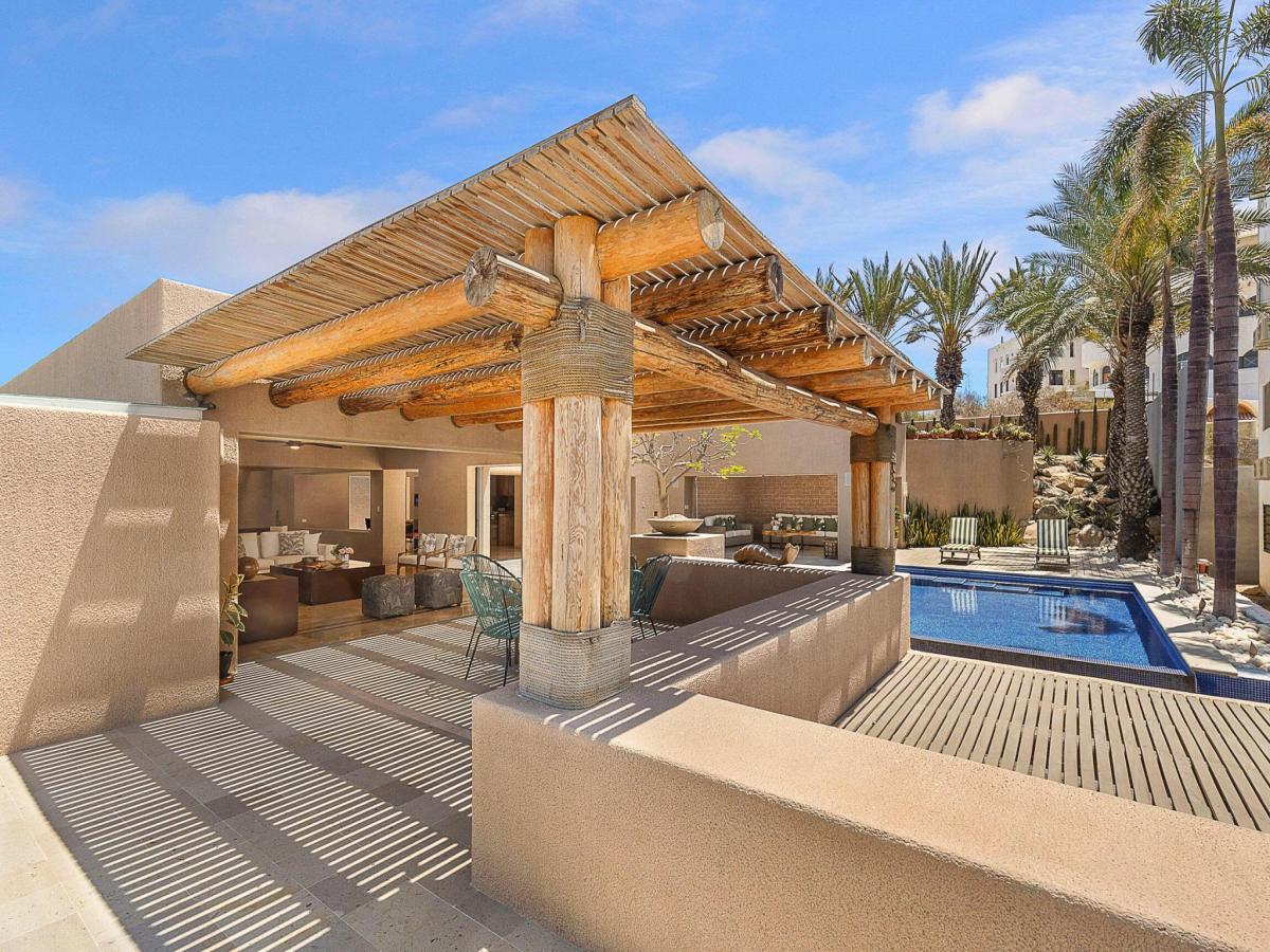 MLS #25-2290 image #0