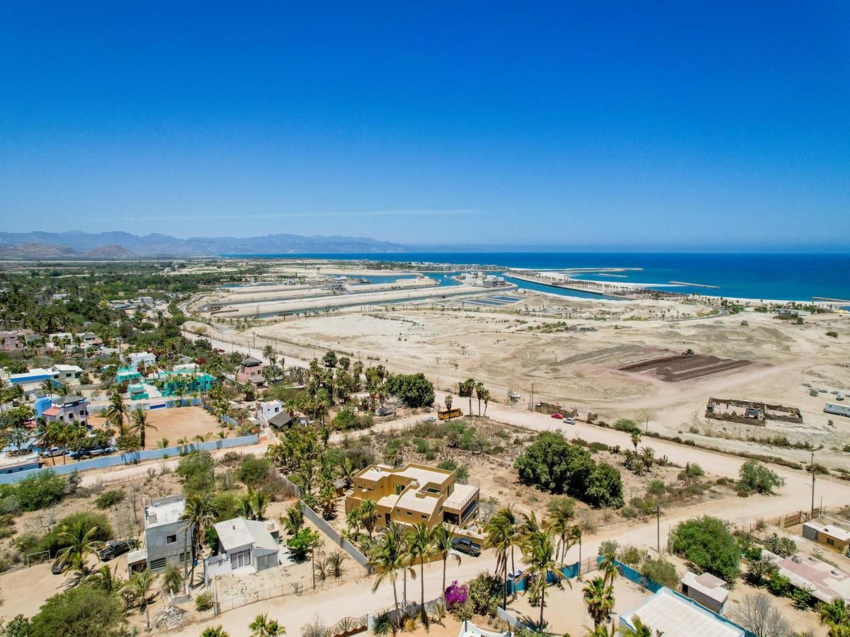 MLS #25-2315 image #0