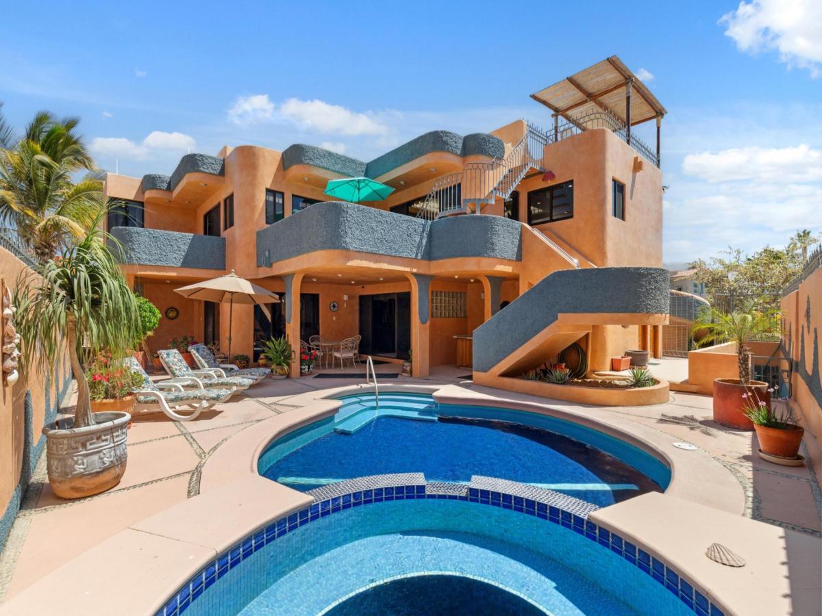 MLS #25-2451 image #0