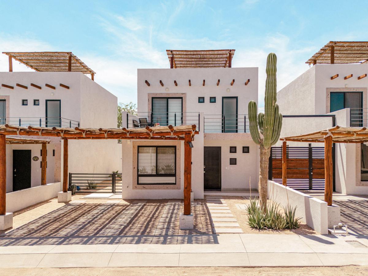 MLS #25-2504 image #0