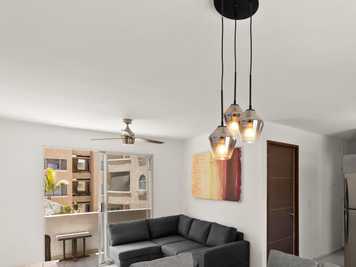 MLS #25-2790 image #0