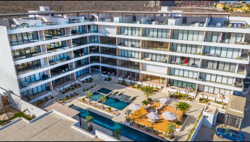 MLS #25-3428 image #0