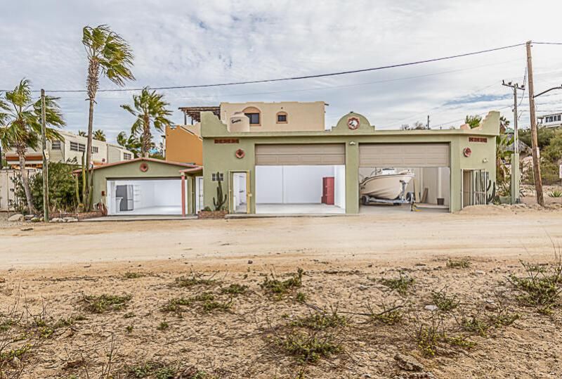 MLS #25-388 image #0