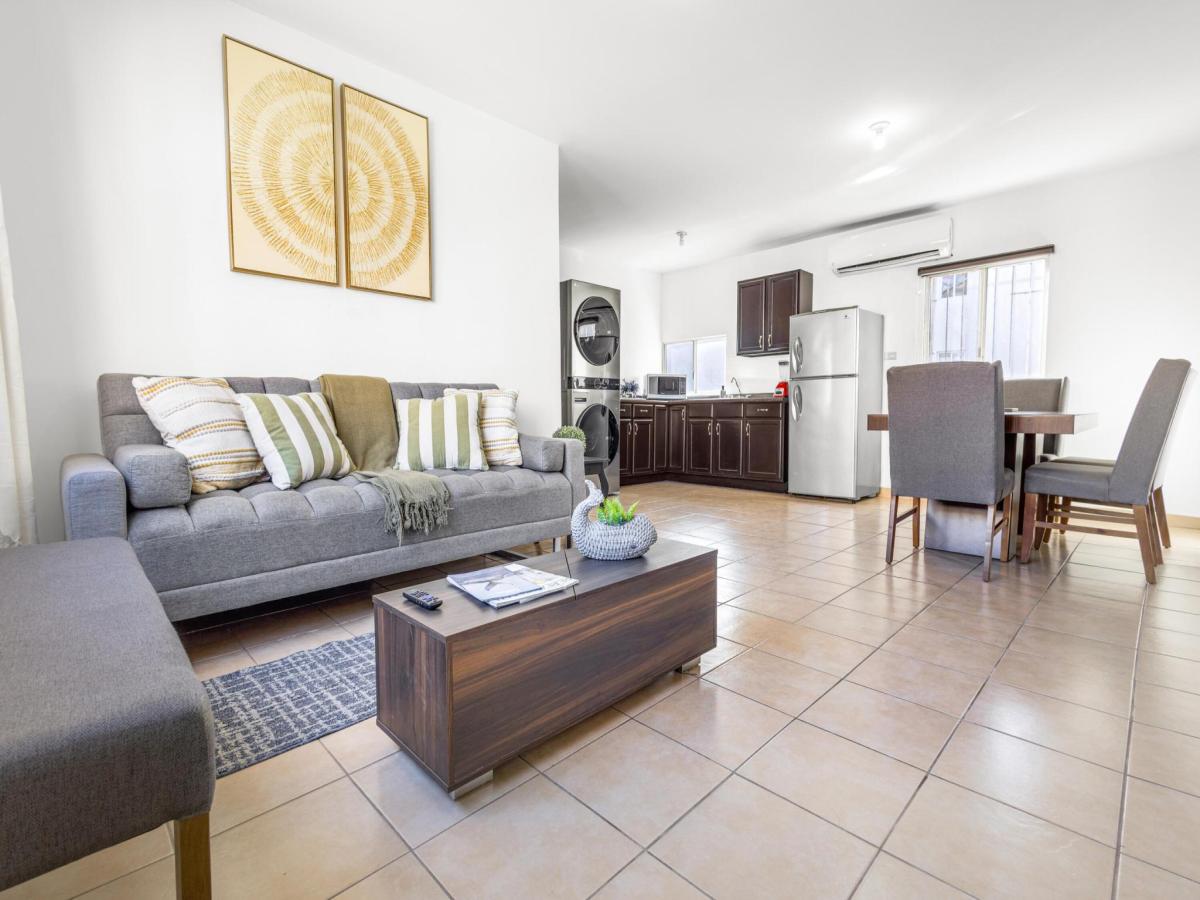 MLS #25-3953 image #0