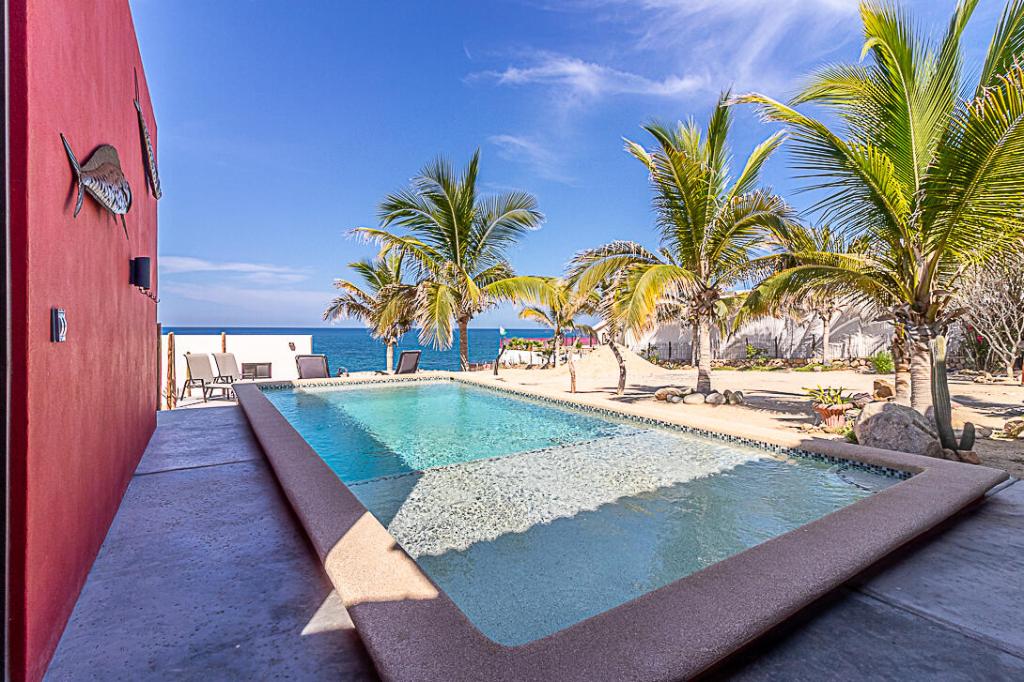 MLS #25-4015 image #0