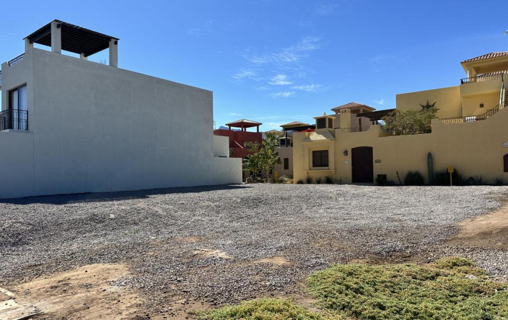 MLS #25-4240 image #0