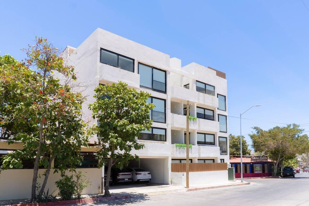 L-2 Calle Ninos Heroes Hotel Colmena Cabo San Lucas BCS MLS #25-4302 17 MLS #25-4302 image #0