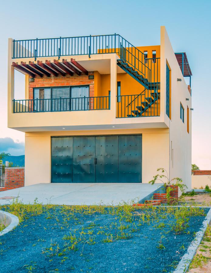 MLS #25-4344 image #0