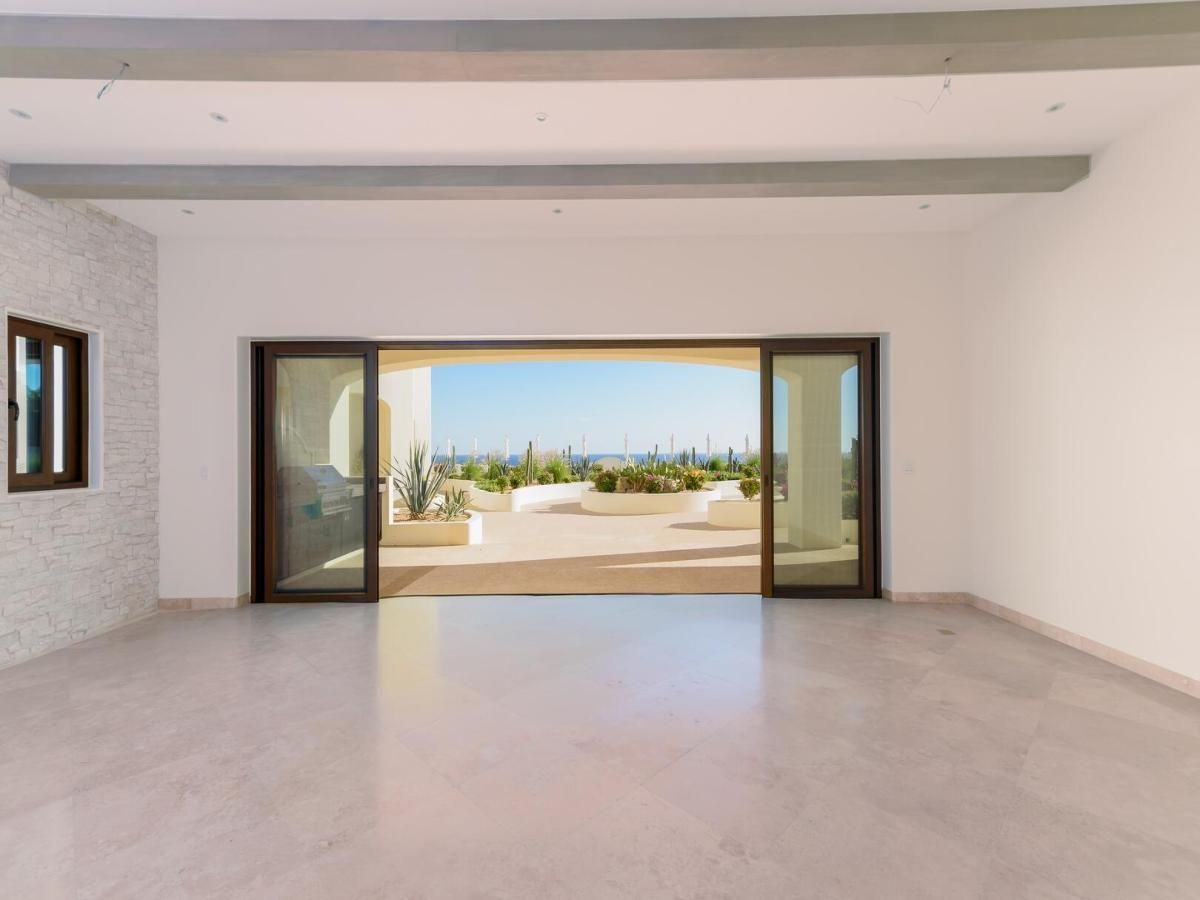 MLS #25-4384 image #0