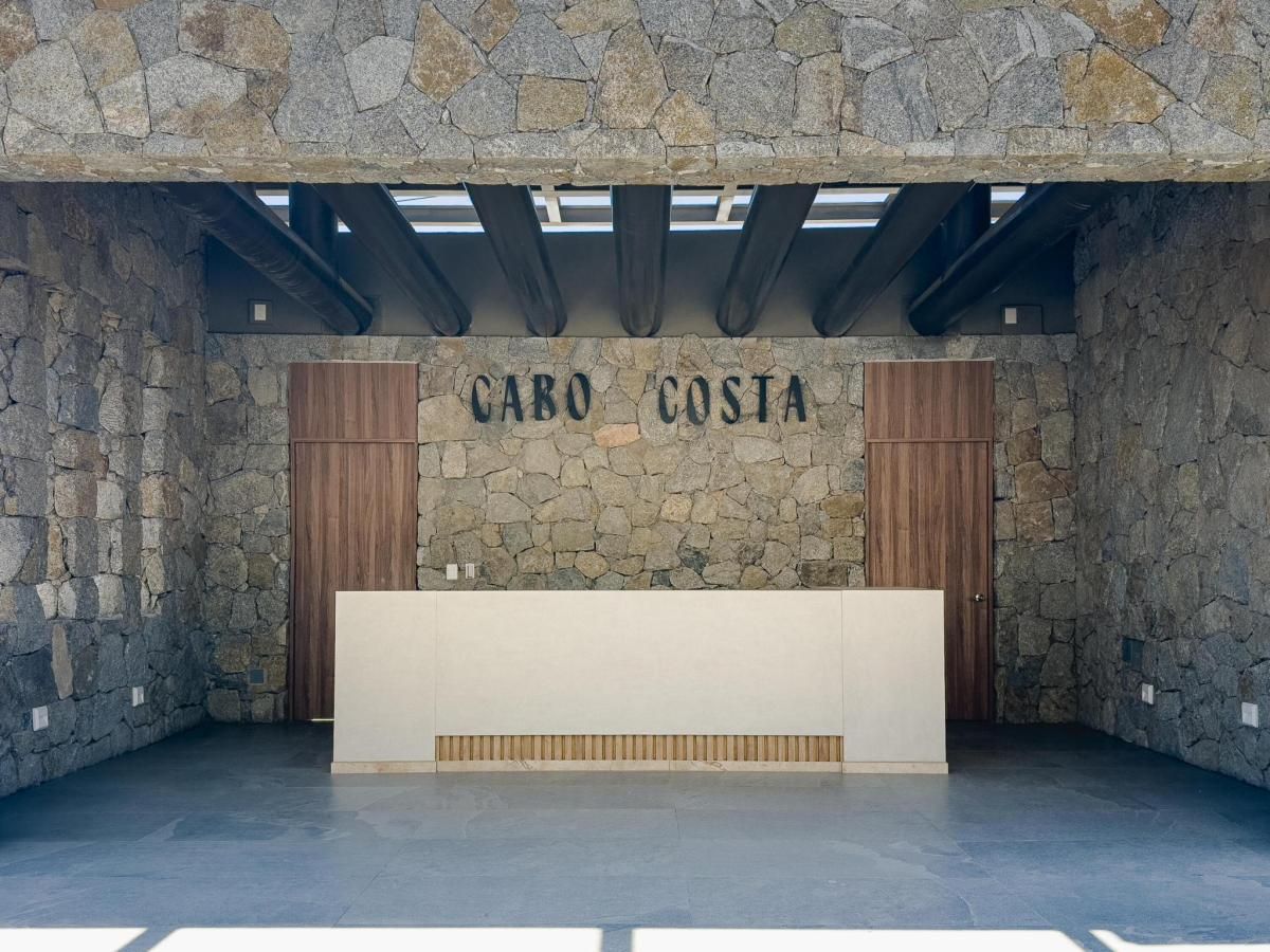 MLS #25-4544 image #0