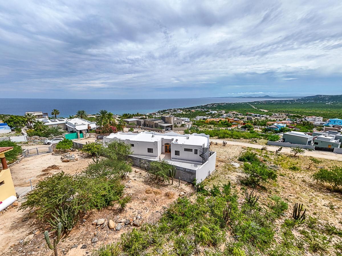 MLS #25-4565 image #0