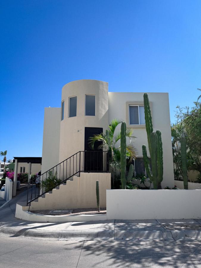 MLS #25-4800 image #0