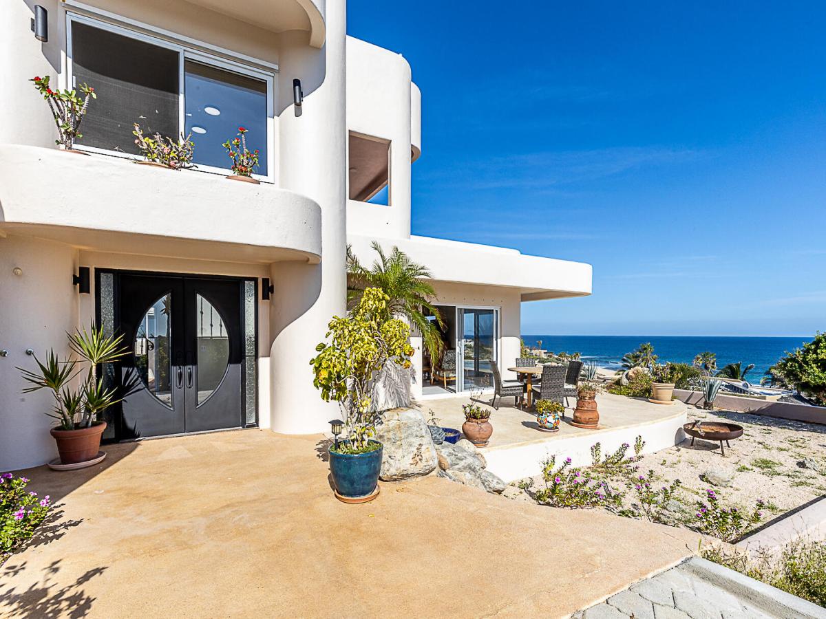 MLS #25-4813 image #0