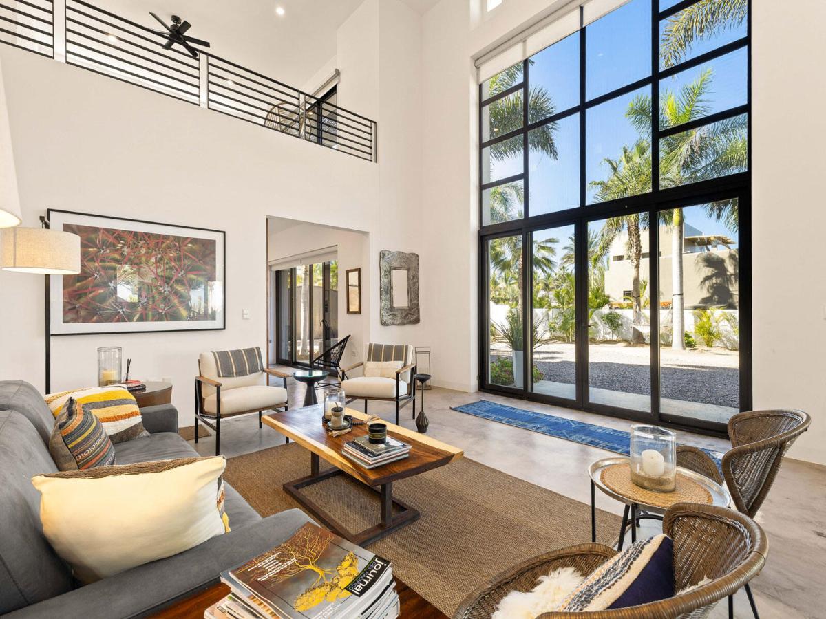 MLS #25-4915 image #0