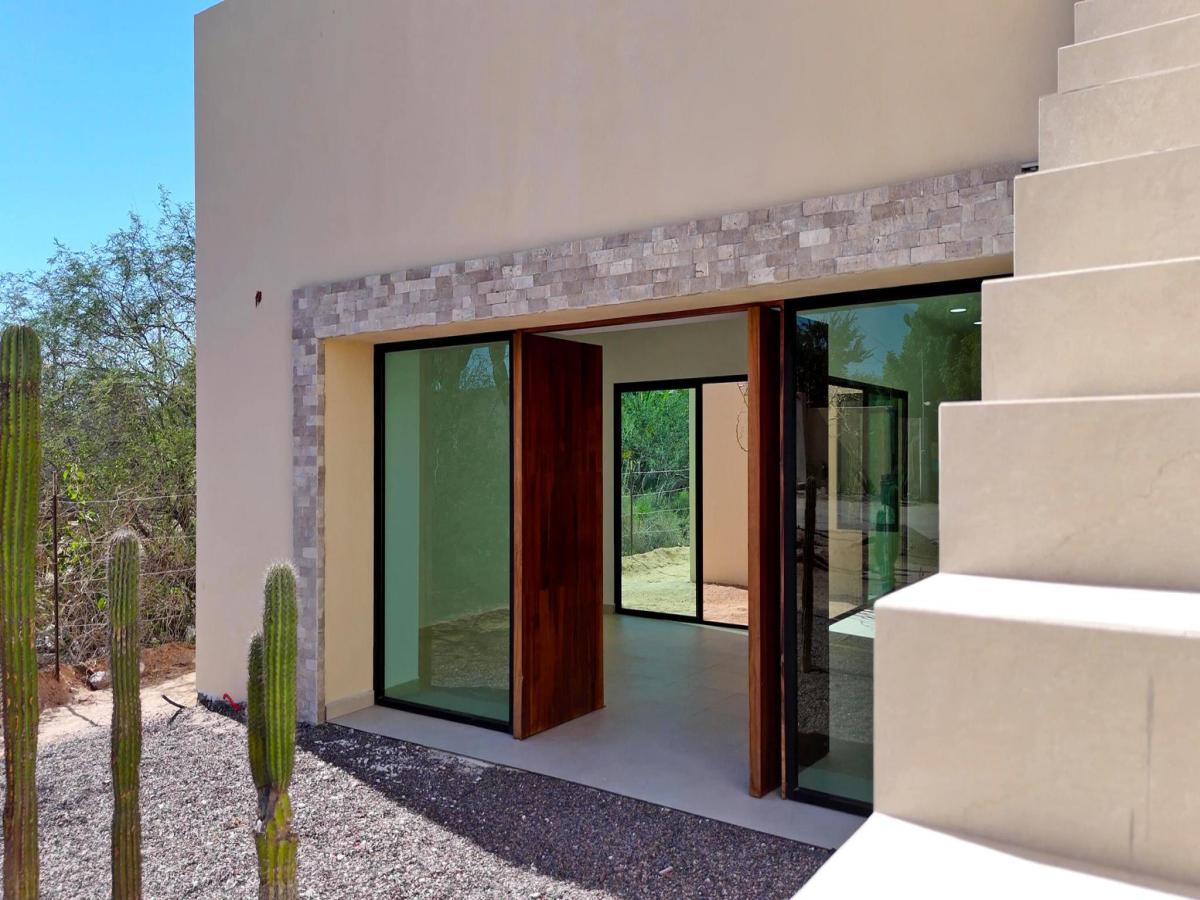 MLS #25-5001 image #0