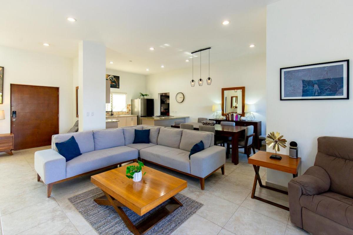 MLS #25-5255 image #0