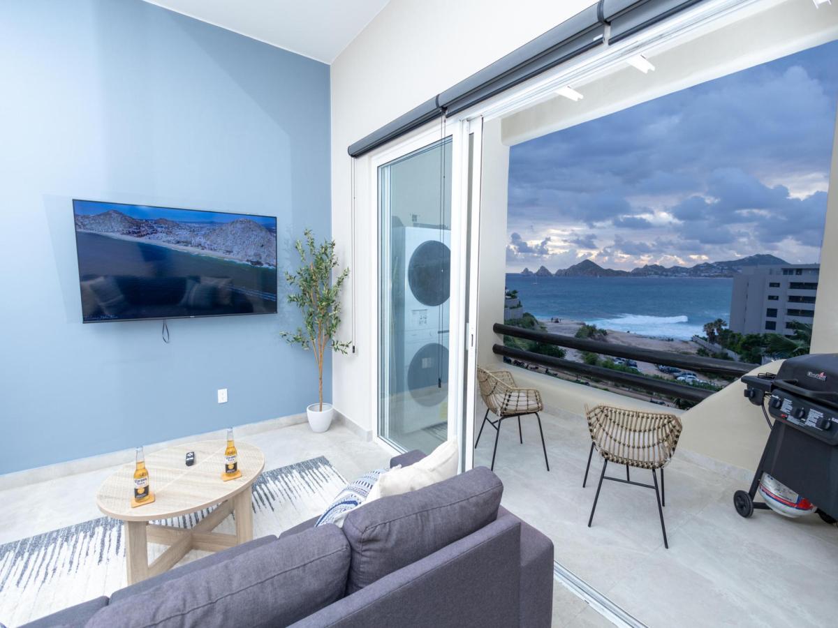 MLS #23-972 image #0