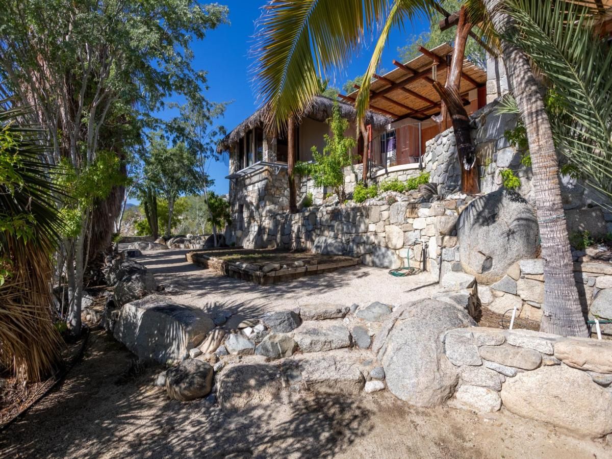 Property listings in Buenos Aires Subdivision 3 MLS #25-5469 image #0