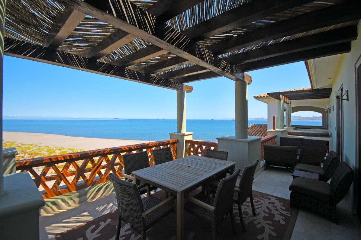F501 PALMERAS BEACH FRONT PENTHOUSE La Paz BCS MLS #25-5552 41 MLS #25-5552 image #0