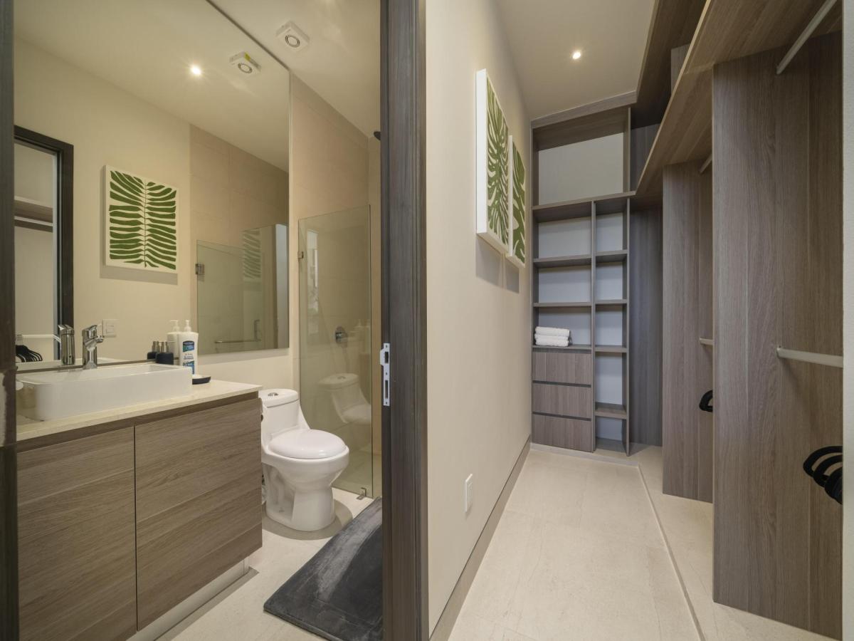 Vista Vela II 2 bed Pentgarden Cabo Corridor BCS MLS #25-5596 41 MLS #25-5596 image #0