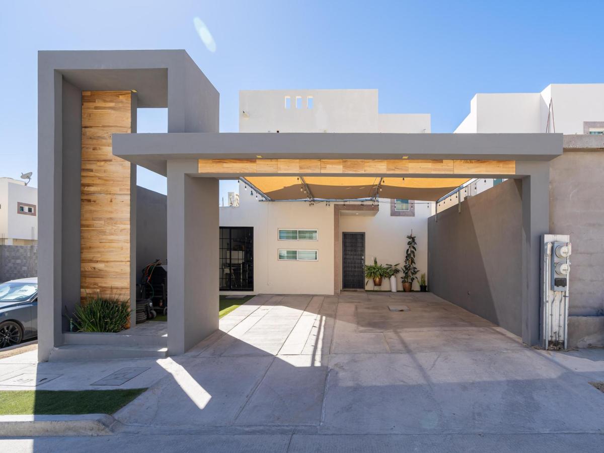 MLS #25-563 image #0
