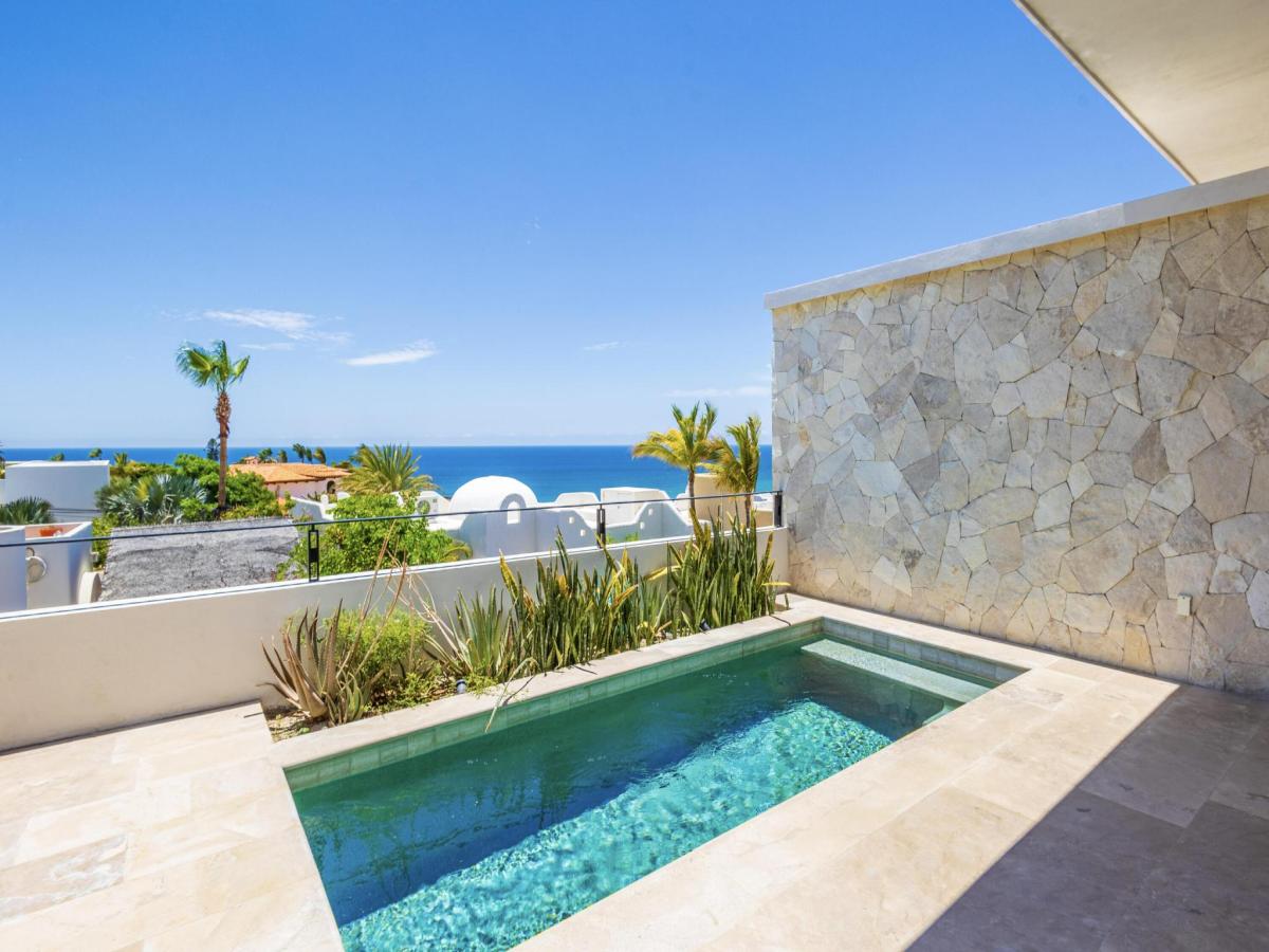 MLS #25-5688 image #0