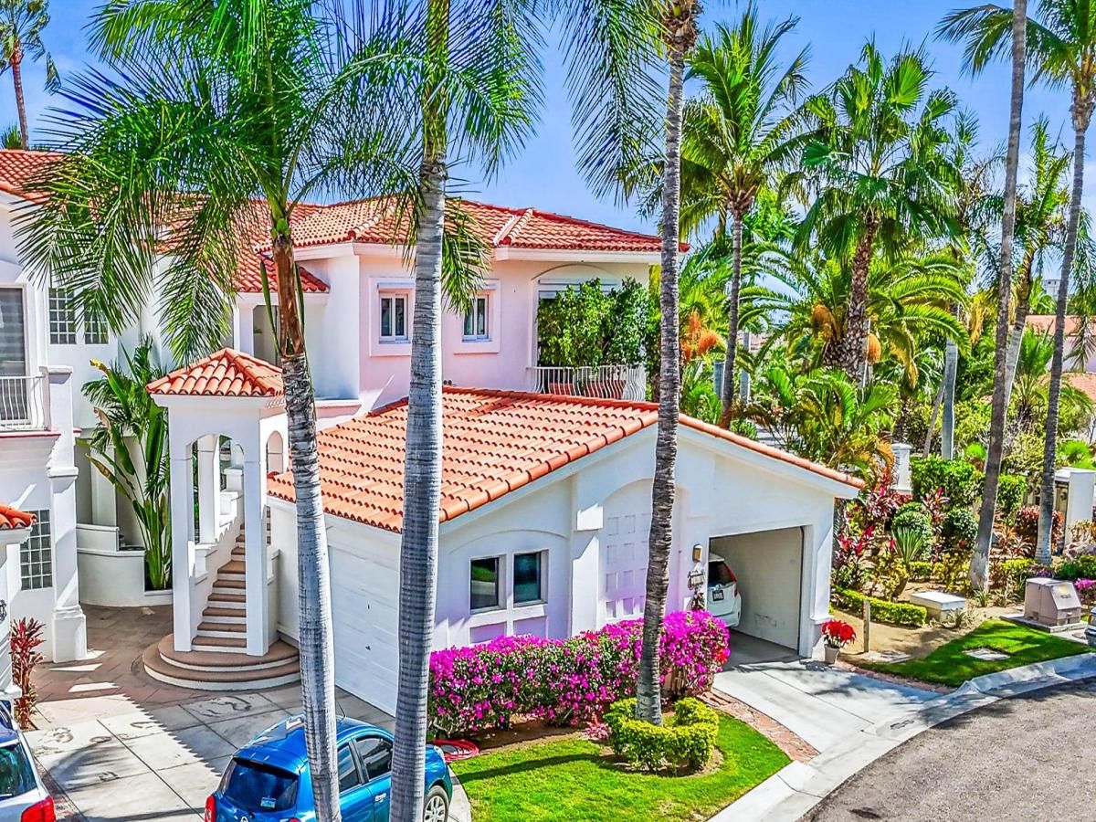 MLS #25-5701 image #0