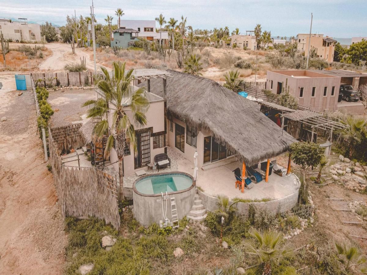 MLS #25-5702 image #0