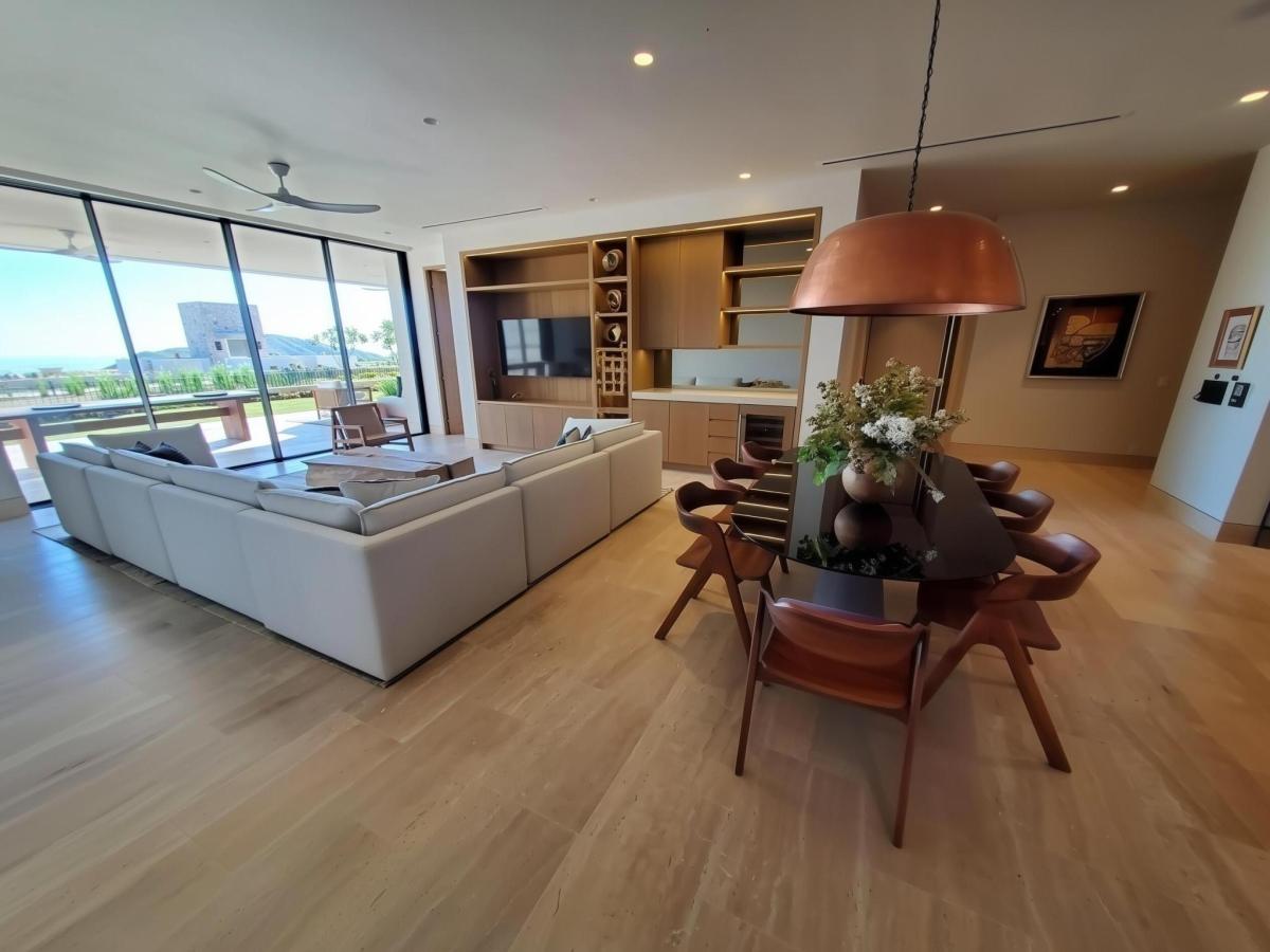 MLS #25-5789 image #0