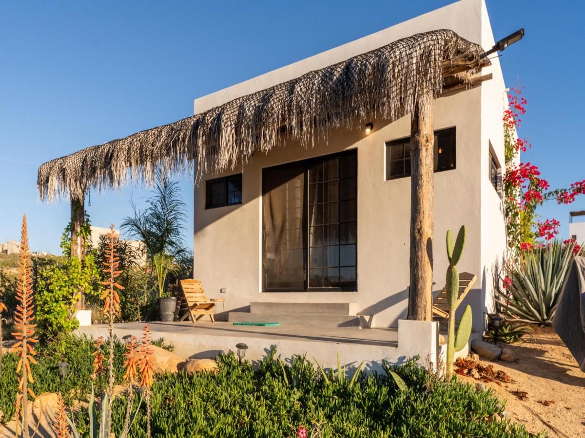 MLS #25-5822 image #0