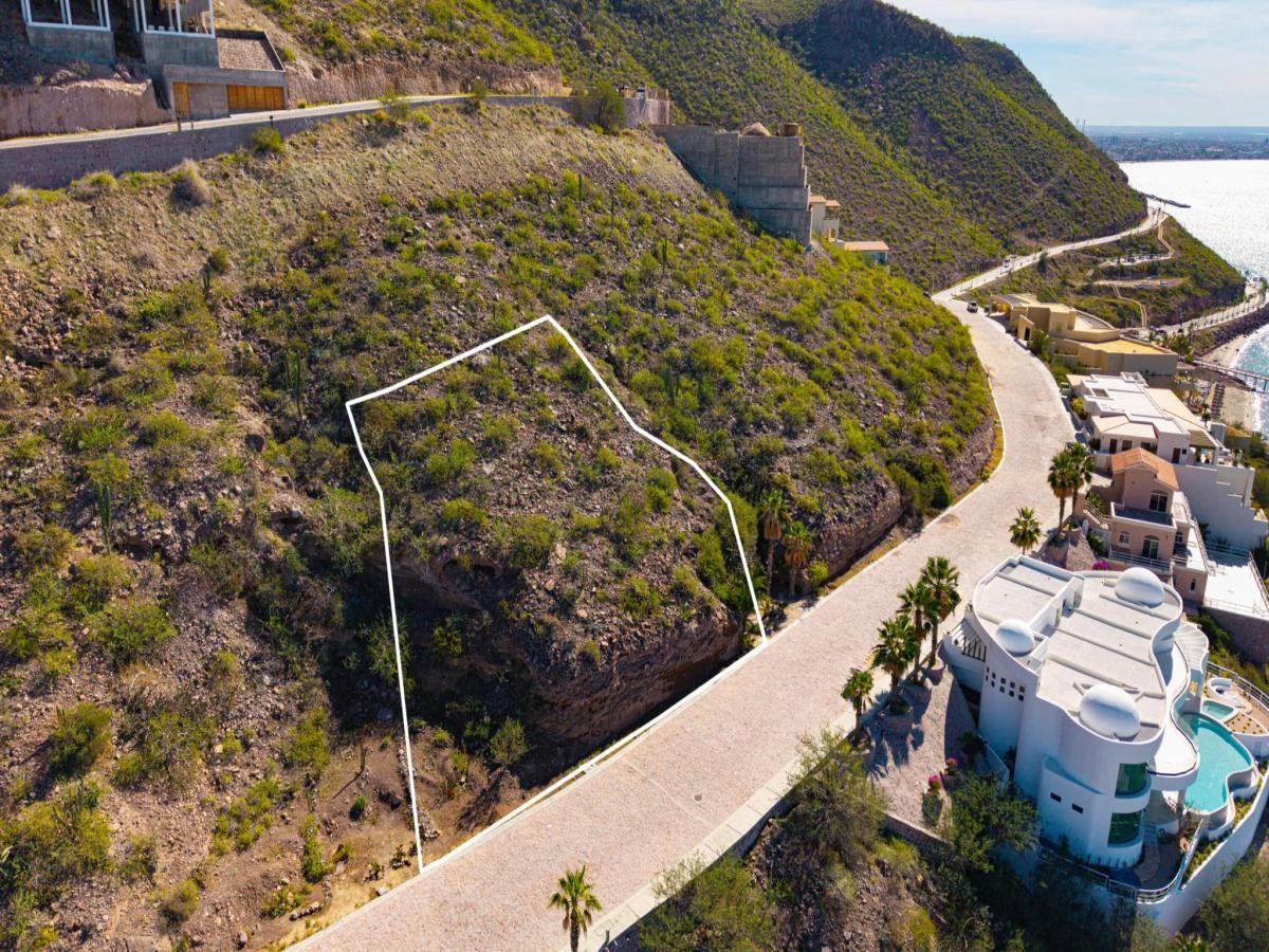 MLS #25-5827 image #0