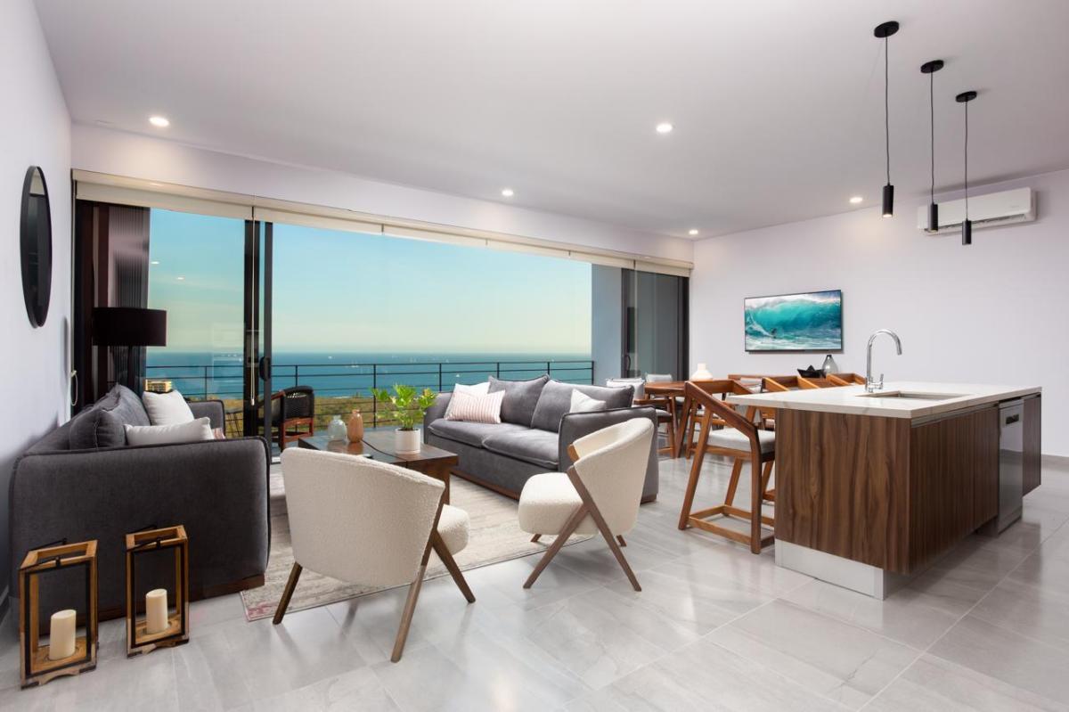 MLS #25-5866 image #0