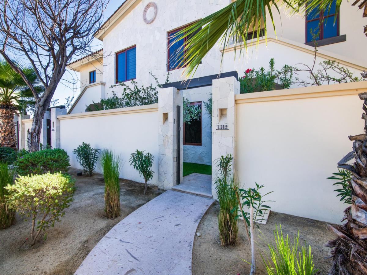 MLS #25-5930 image #0