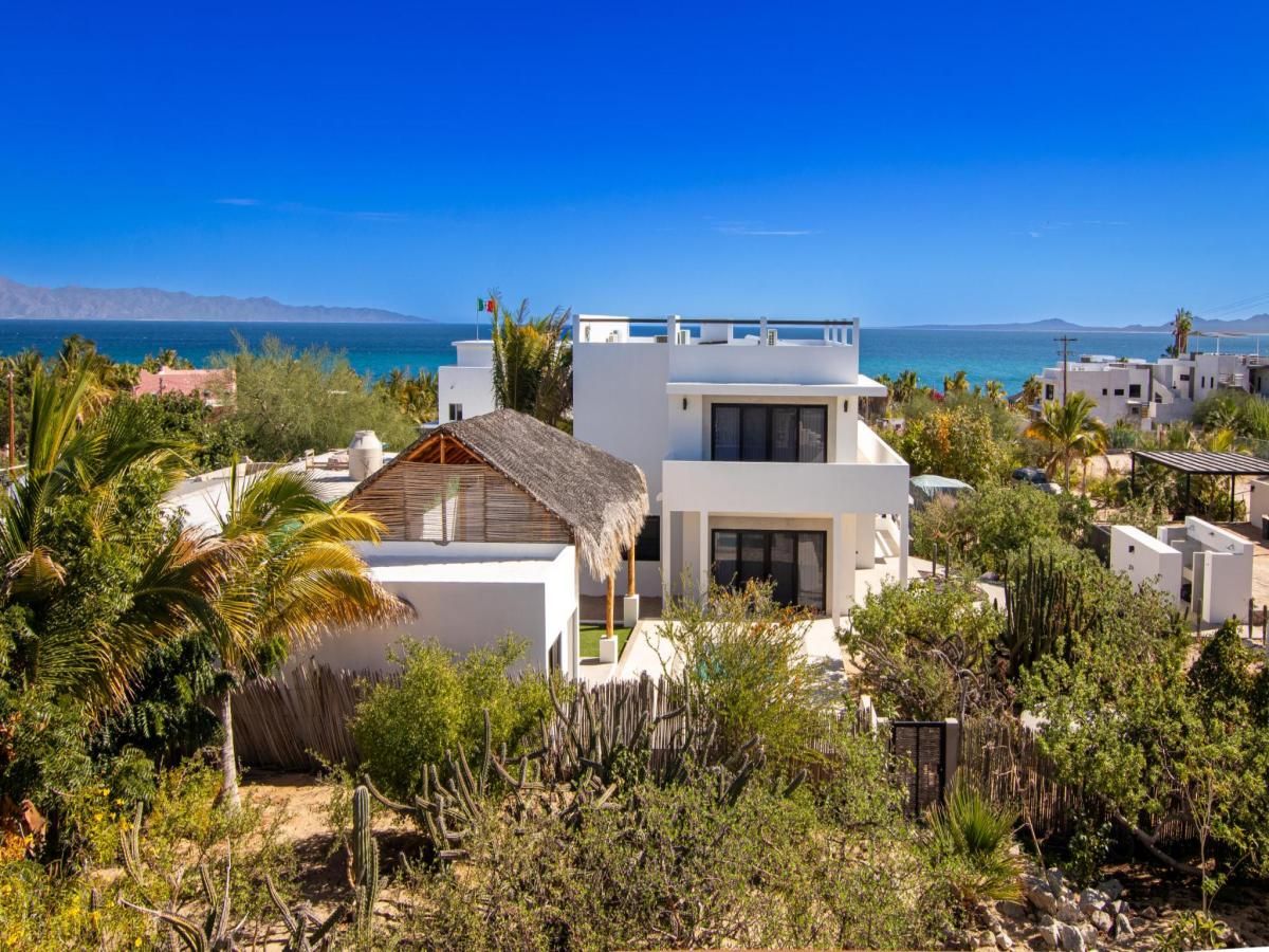 MLS #25-5953 image #0