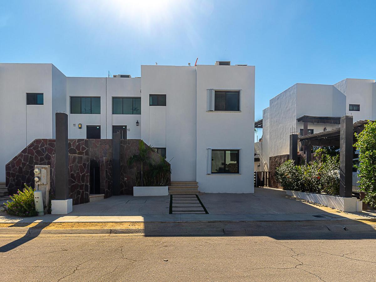 MLS #25-5999 image #0