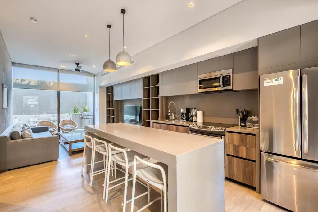 MLS #25-6003 image #0