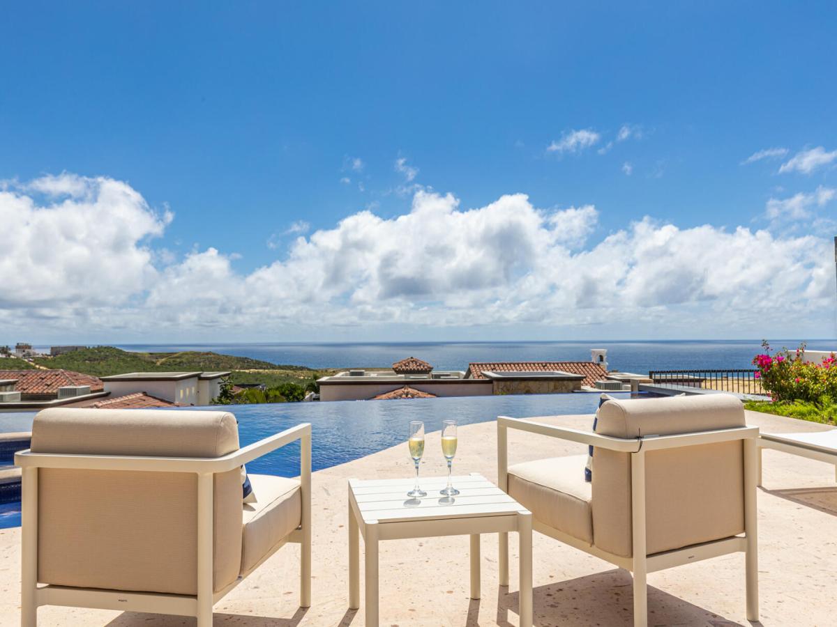 MLS #25-6007 image #0