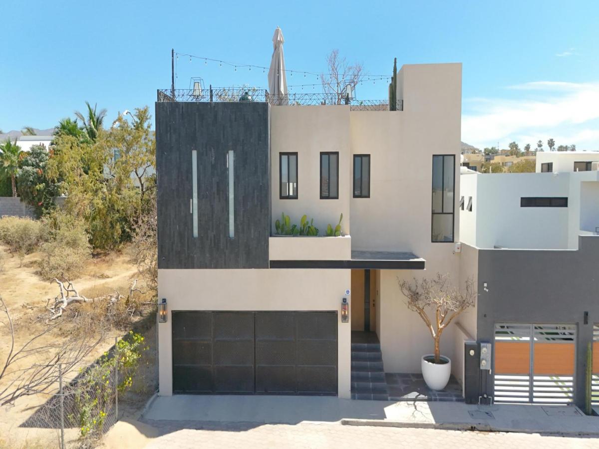 MLS #25-630 image #0