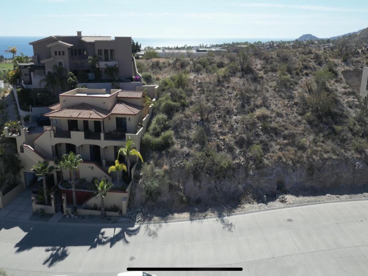 MLS #25-72 image #0