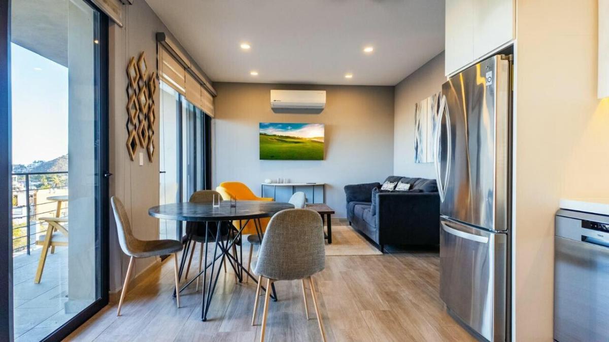 MLS #25-845 image #0