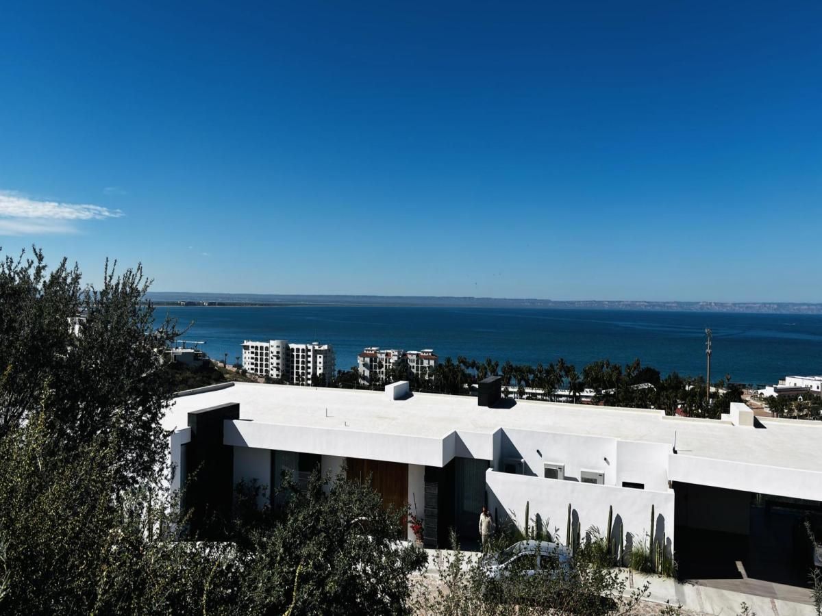 MLS #26-1042 image #0