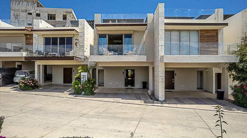 MLS #26-1365 image #0