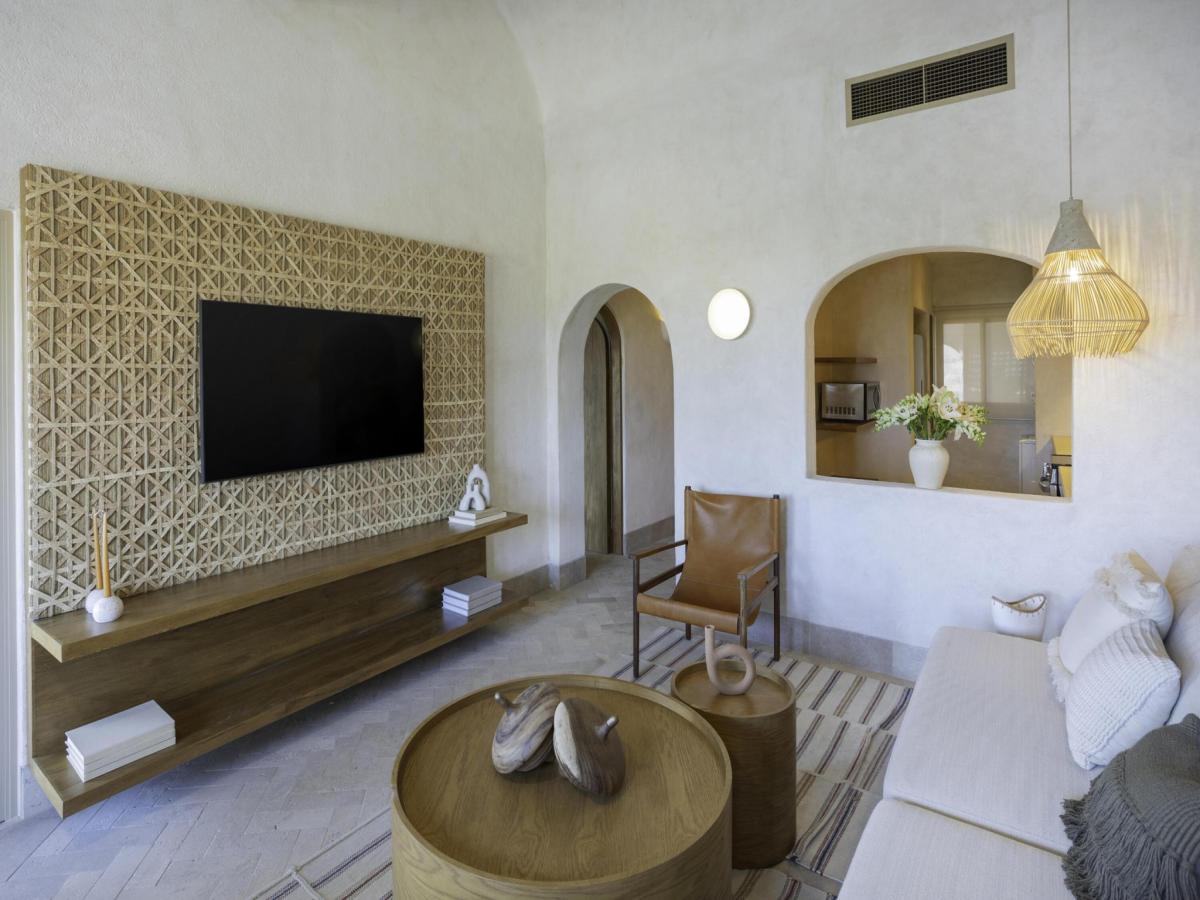 MLS #26-1544 image #0