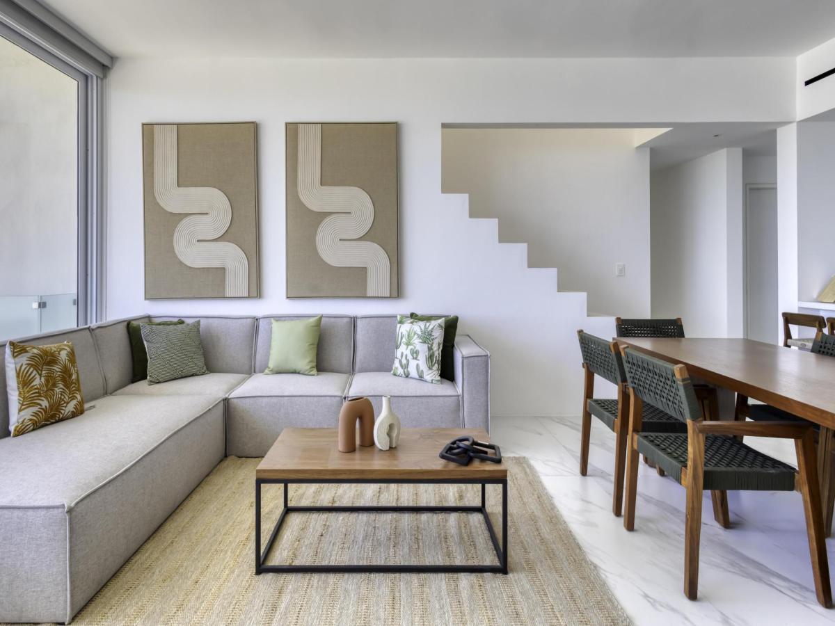 MLS #26-2119 image #0