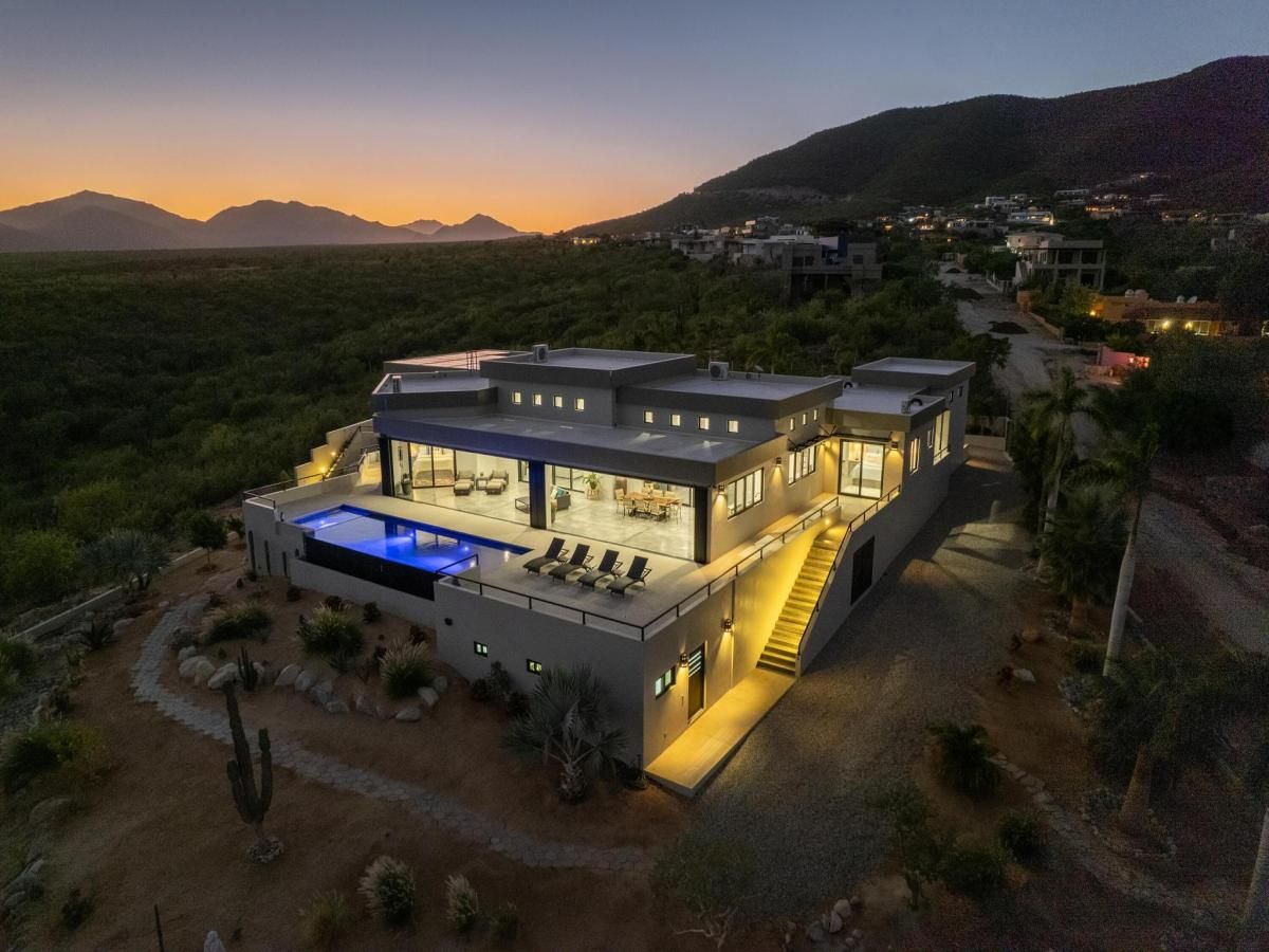 MLS #26-322 image #0