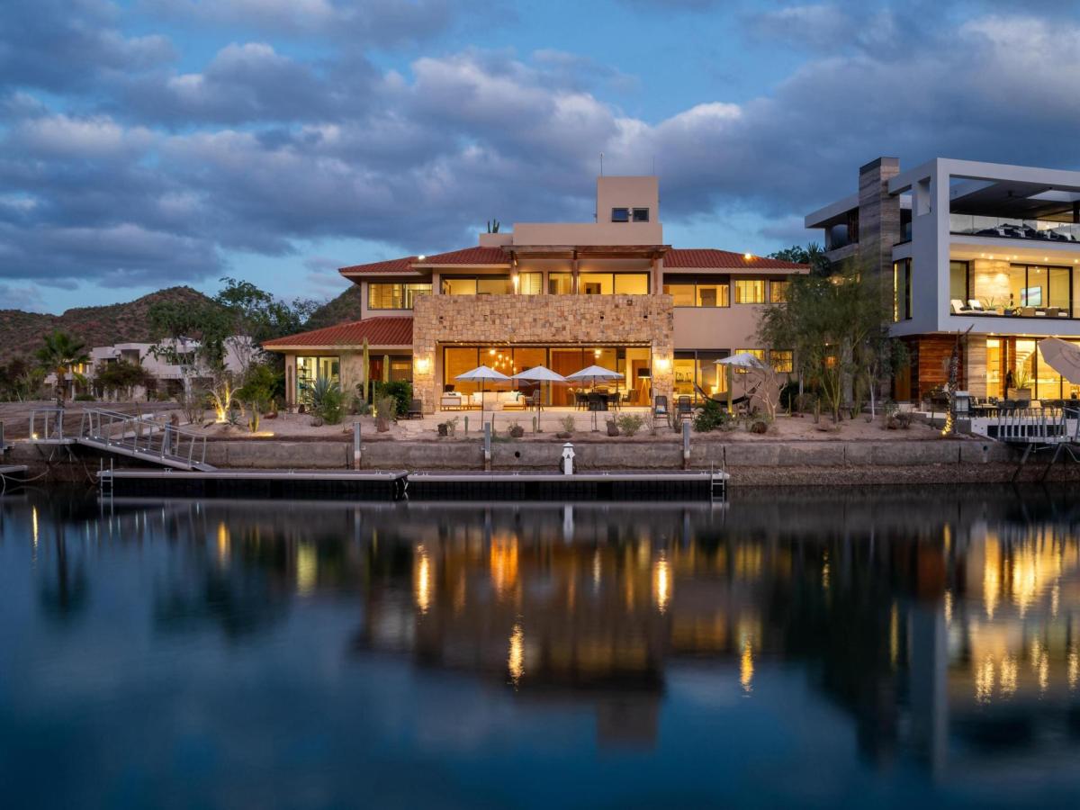 MLS #26-407 image #0