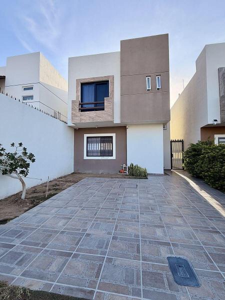 582 Circuito Isla de Guadalupe Casa Peninsula La Paz BCS | MLS #26-562 35 MLS #26-562 image #0
