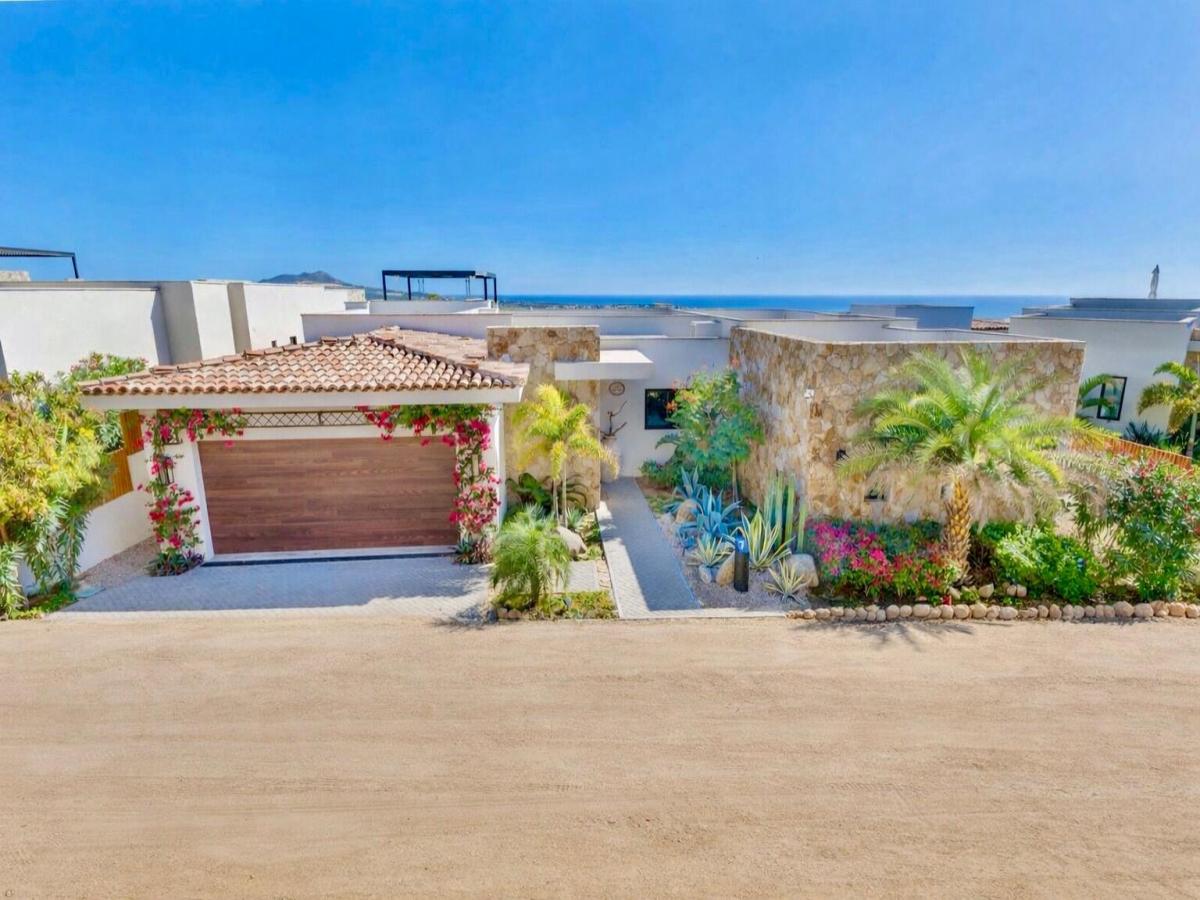 MLS #26-737 image #0