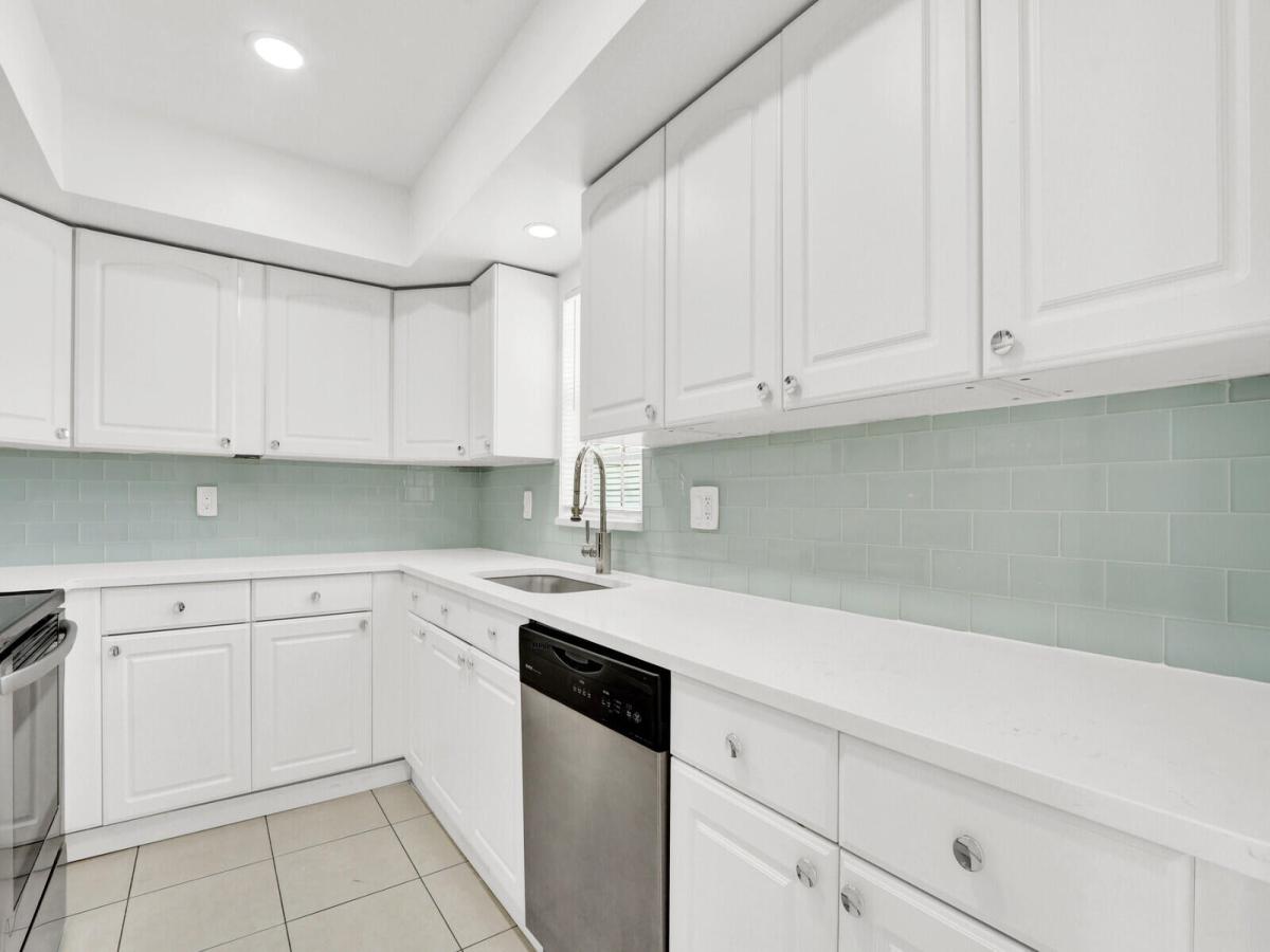MLS #B26000598 image #0